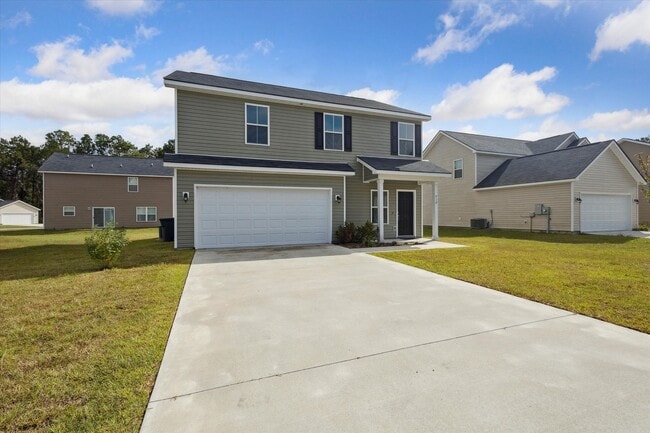 Building Photo - AVAILABLE NOW! (Small Pets Only)