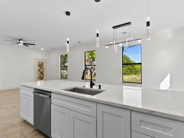 Building Photo - 5105 Waterbury Ct