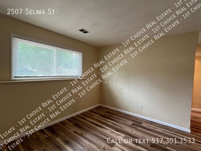 Building Photo - 2507 Selma St