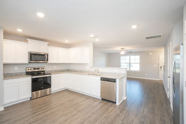 Building Photo - 1030 Leadville Dr