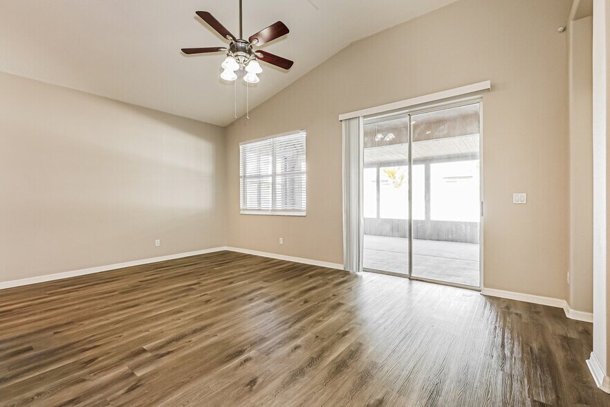 Building Photo - 8610 Sandy Plains Dr