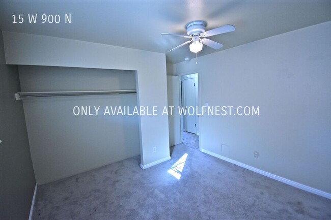 Building Photo - Lovely 4 Bed Orem Unit! No Deposit Option!