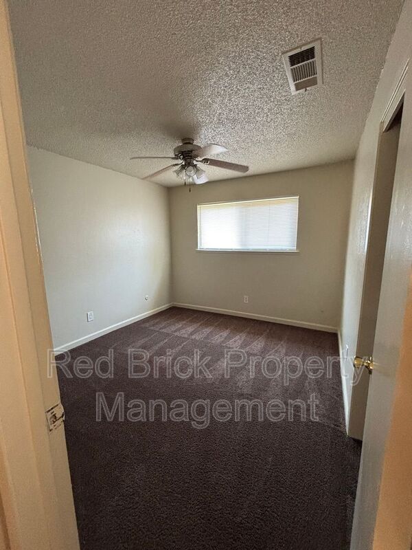 Building Photo - 3321 Pierre Ct