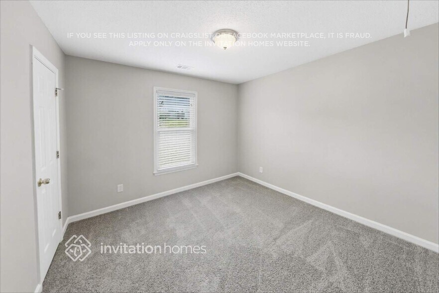 Building Photo - 715 Saddle Shoals Dr