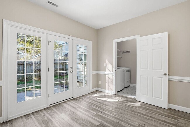 Building Photo - AVAILABLE NOW – INCENTIVES FOR THIS ONE!  $250 ADMIN FEE WAIVED- North Raleigh Location