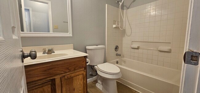 Building Photo - 7914 Sweetstone Bluff Ln