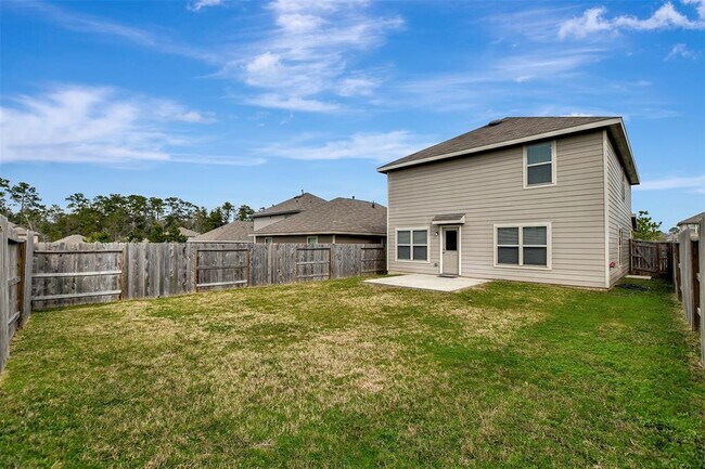 Building Photo - 1518 Carmona Ct