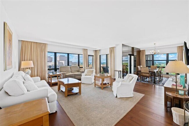 Building Photo - 5000 N Ocean Blvd