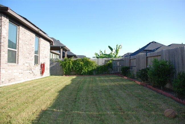 Building Photo - 17506 White Baneberry Dr