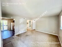Building Photo - 201 Woodcreek Dr