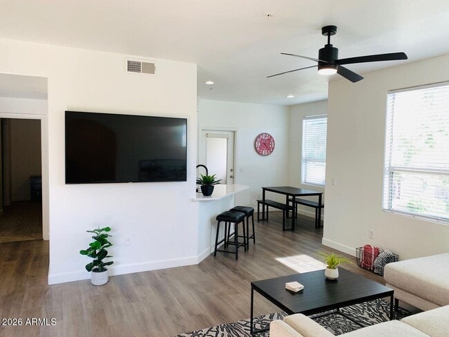 Building Photo - 29606 N Tatum Blvd