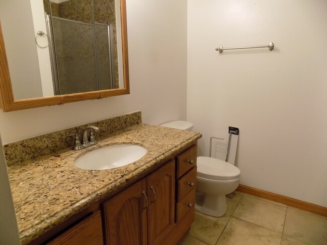 Bathroom from hallway - 4957 Vir Mar St