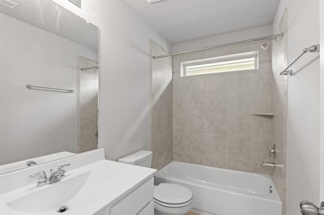 Building Photo - 29650 Kynndal Shore Dr