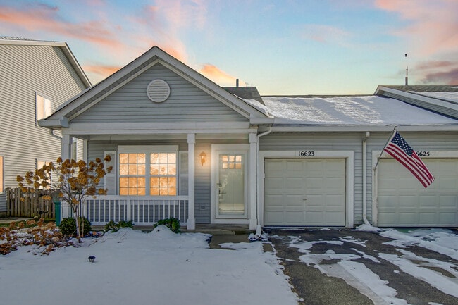 Building Photo - 16623 Natoma Dr