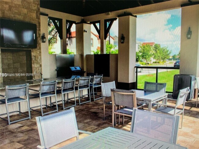 Building Photo - 9391 SW 171st Ct