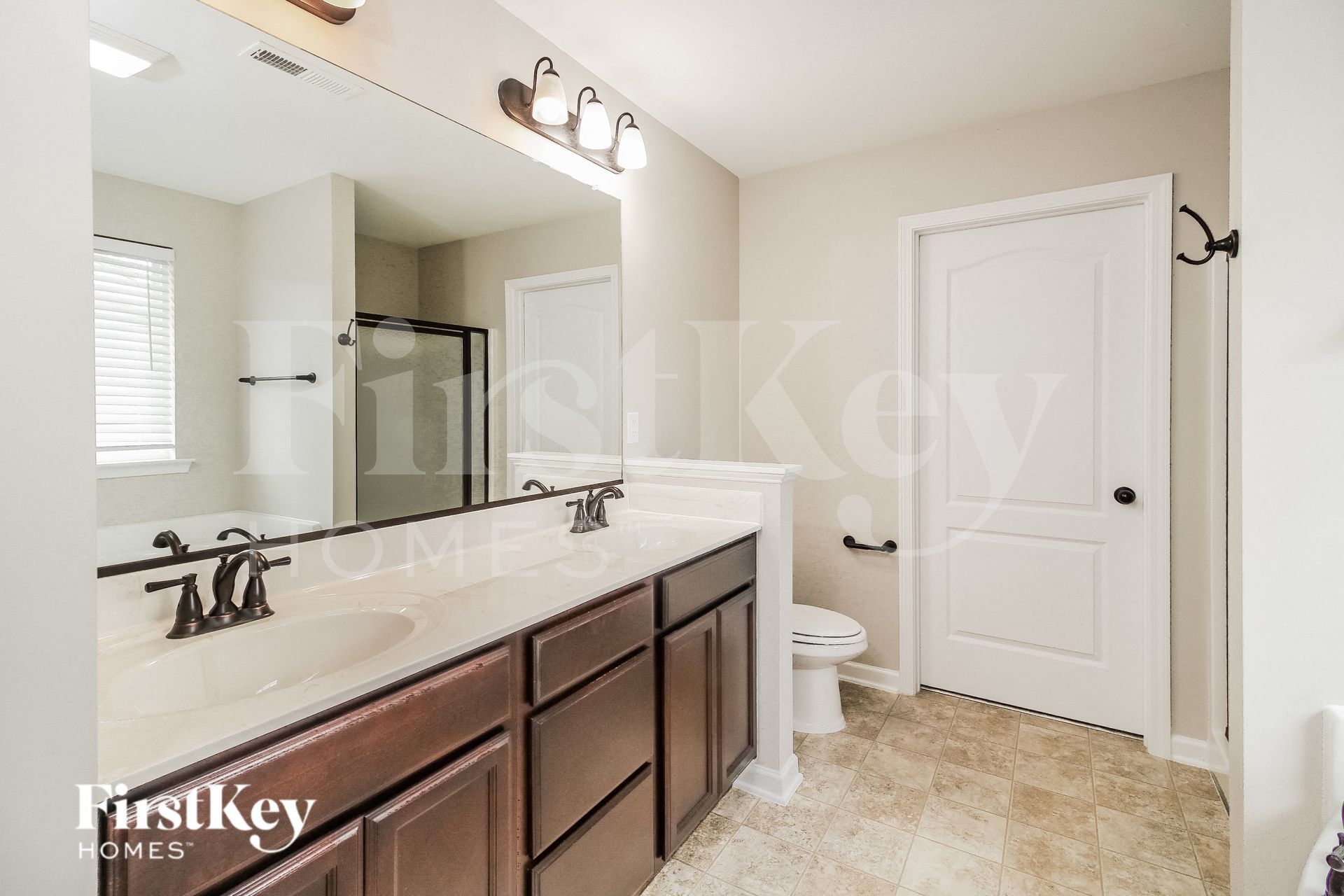 Building Photo - 5445 Misty Hill Cir