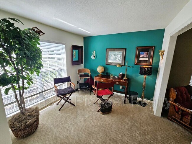 Building Photo - 4521 Gulfwinds Dr