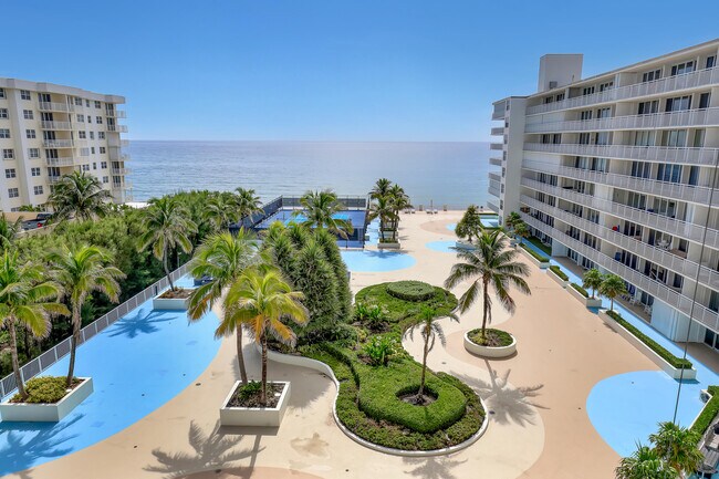 Building Photo - 3546 S Ocean Blvd