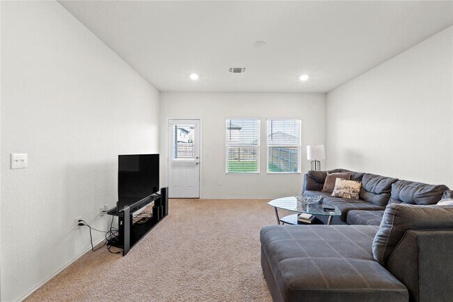 Building Photo - 14806 Bajada Rd