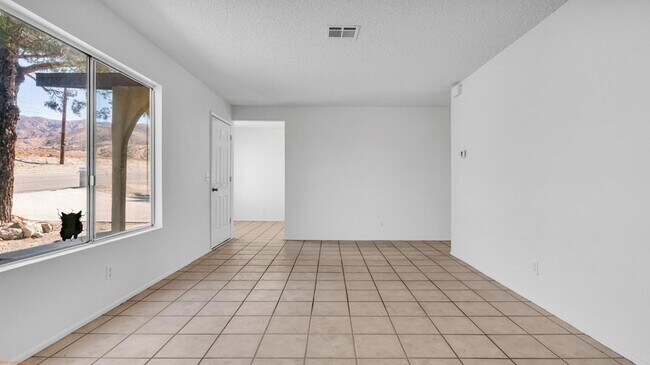 Building Photo - 67285 Pierson Blvd