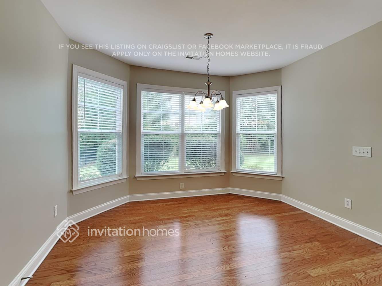Building Photo - 8426 Fairlight Dr