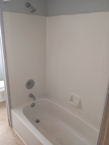 Bath - 54 Quality Ave