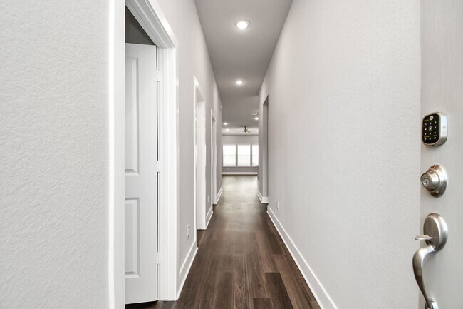 Building Photo - The Sage – Spacious Design, Exceptional Li...
