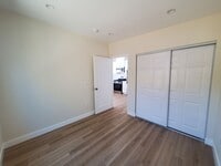 Building Photo - 2323 Lemon Ave