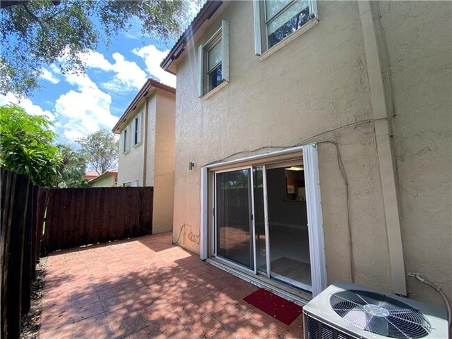 Building Photo - 16045 Emerald Cove Rd