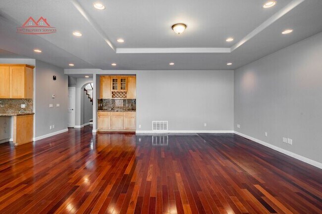 Building Photo - 6497 Hirabayashi Dr