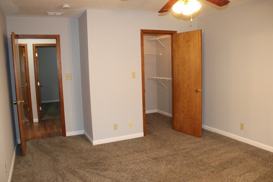 Building Photo - 12541 Kenai Dr