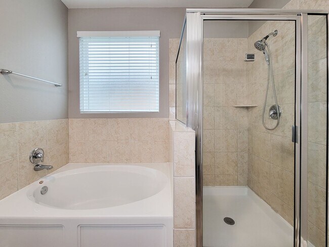 Building Photo - Welcome to this charming one-story home fe...