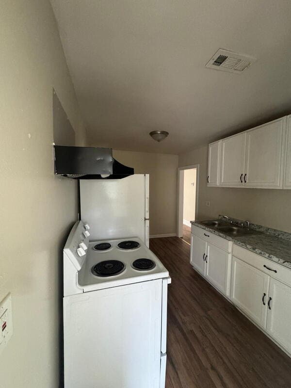 Building Photo - 809 Fletcher Ave