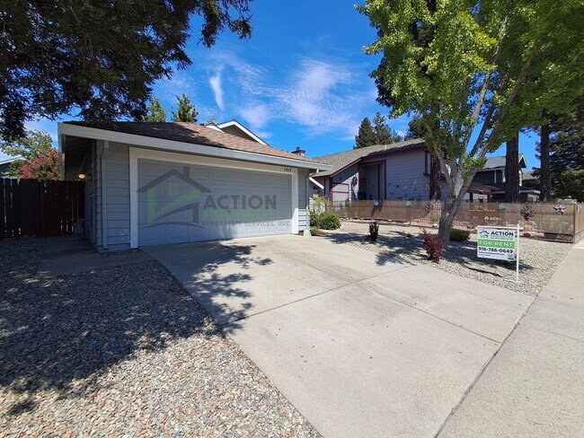 Building Photo - 3835 Hunters Glen Pl