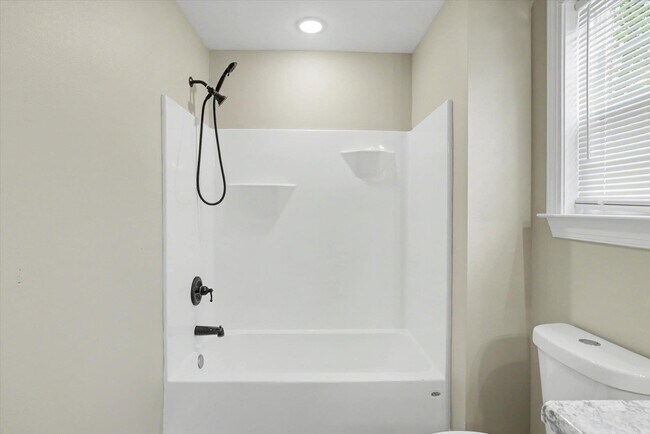 Building Photo - 28 Sudai St