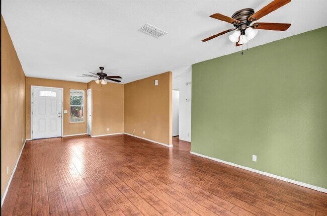 Building Photo - 15006 Mossycup Ln