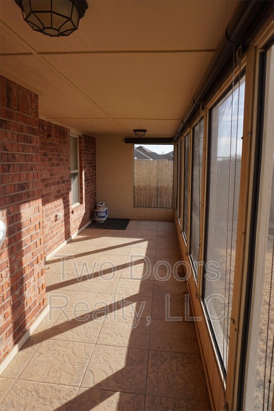 Building Photo - 9601 Crooked Creek Ln