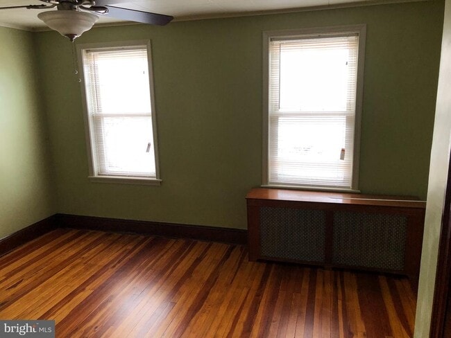 Building Photo - 166 Springfield Ave