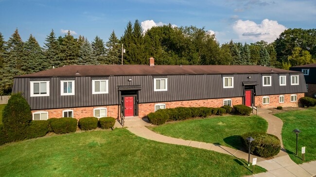 Building Photo - 2157 Decker Rd