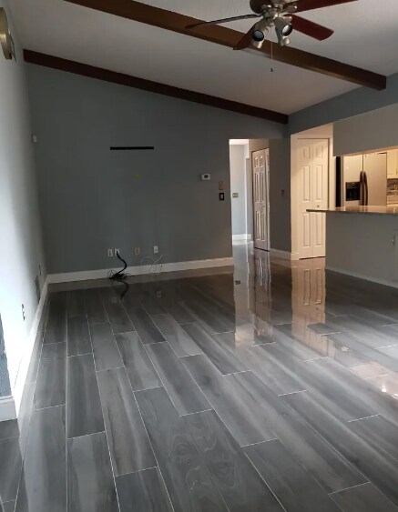 Building Photo - 839 Chickadee Dr