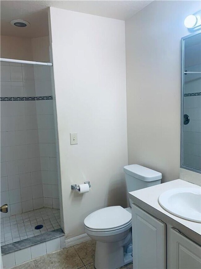 Building Photo - Charming 2-Bed, 2-Bath Home with Garage & Storage – Apply Today!