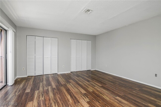 Building Photo - 17989 San Juan Ct SE