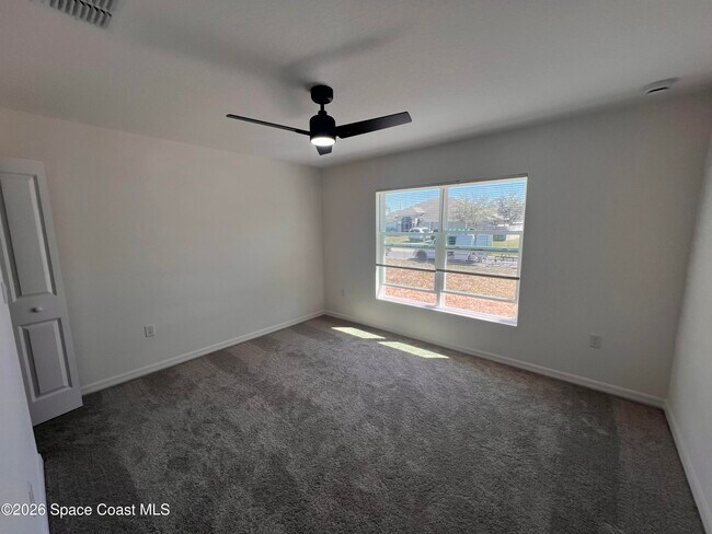 Building Photo - 1141 Palo Alto St SE