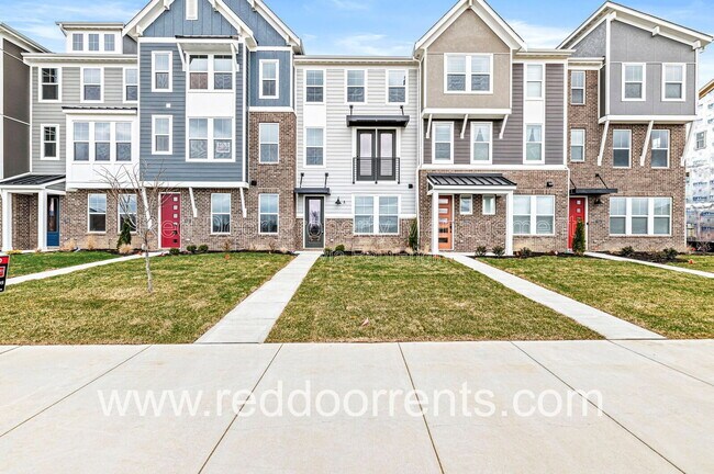 Building Photo - 7314 W County Rd 600 N