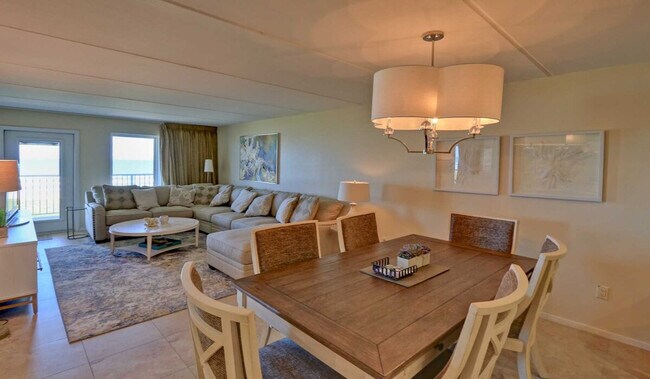 Building Photo - 2216 Gulf Blvd