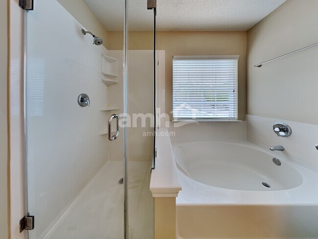 Building Photo - 5154 Torrey Ln