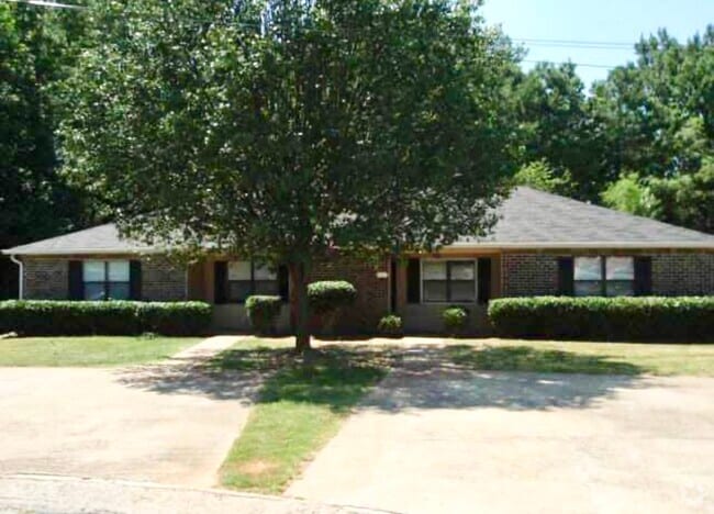 Building Photo - 2330 Joyce Ct