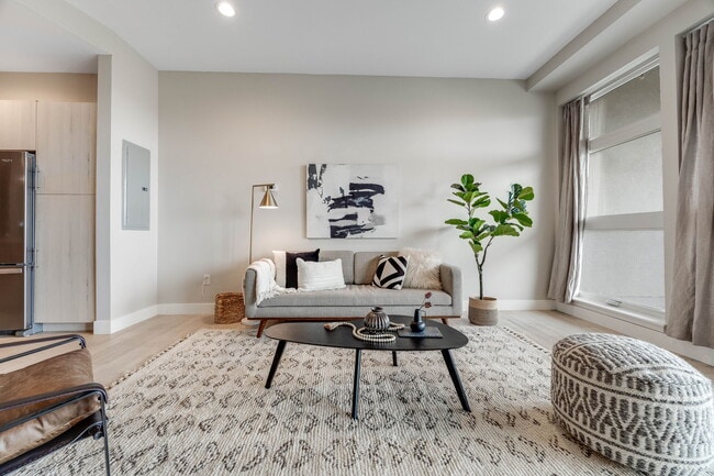 Building Photo - 3198 Blake St