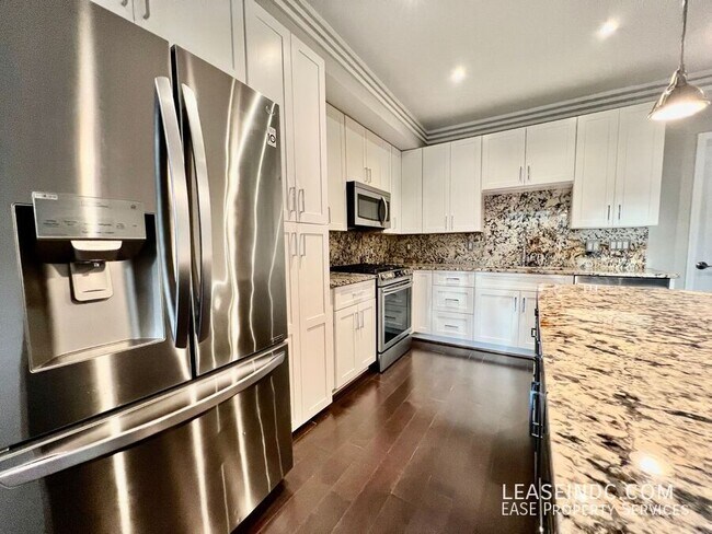 Building Photo - 4525 1/2 Georgia Avenue NW-#1