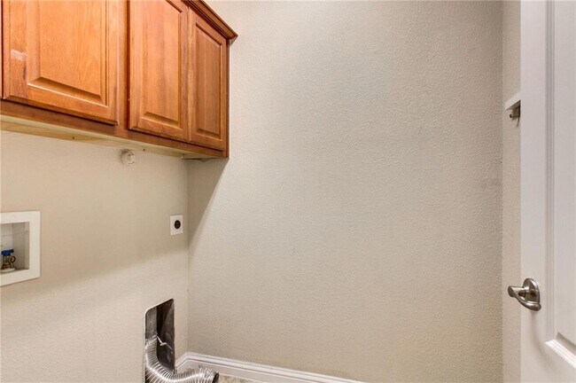 Building Photo - 703 Wood Mesa Ct